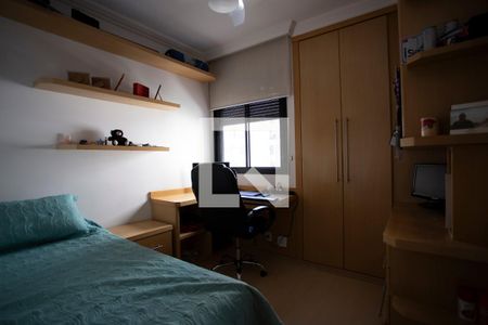 Apartamento à venda com 74m², 3 quartos e 2 vagasQuarto 2