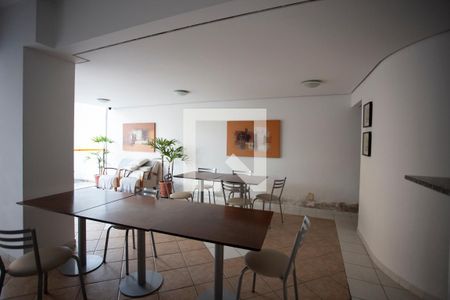Apartamento à venda com 74m², 3 quartos e 2 vagasÁrea comum - Salão de festas
