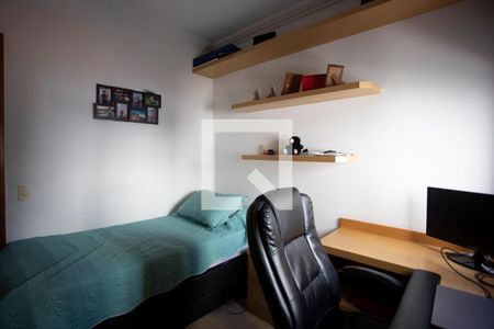 Apartamento à venda com 74m², 3 quartos e 2 vagasQuarto 2