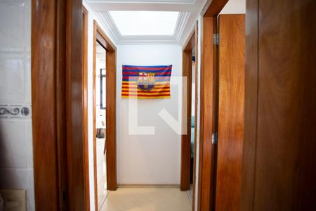 Apartamento à venda com 74m², 3 quartos e 2 vagasCorredor