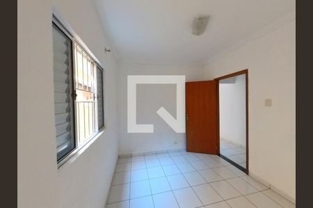 Quarto 2 - Foto 4 de casa à venda com 2 quartos, 80m² em Vila Iorio, São Paulo