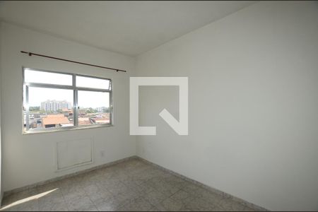 Quarto 1 de apartamento para alugar com 2 quartos, 80m² em Praça Seca, Rio de Janeiro