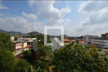 Vista da Sala de apartamento para alugar com 2 quartos, 80m² em Praça Seca, Rio de Janeiro