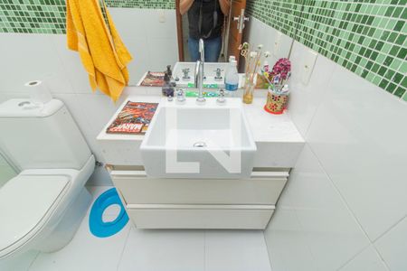 Casa à venda com 325m², 4 quartos e 2 vagasBanheiro da Suíte 4