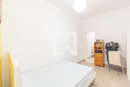 Casa à venda com 325m², 4 quartos e 2 vagasSuíte 3