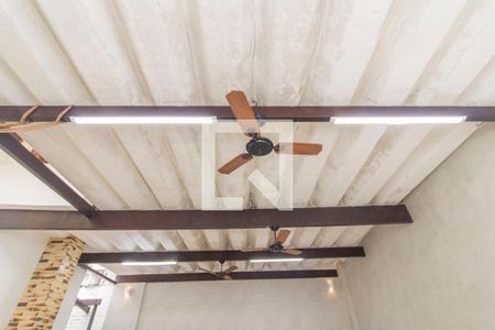 Casa à venda com 325m², 4 quartos e 2 vagasDetalhe do Salão 