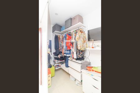 Casa à venda com 325m², 4 quartos e 2 vagasCloset da suíte 1