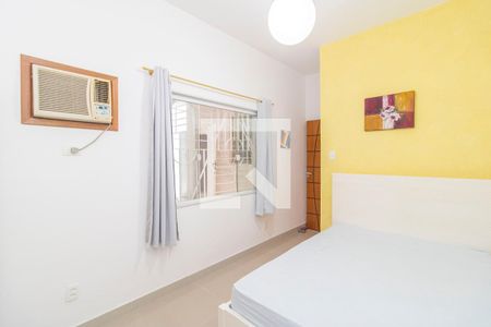 Casa à venda com 325m², 4 quartos e 2 vagasSuíte 3