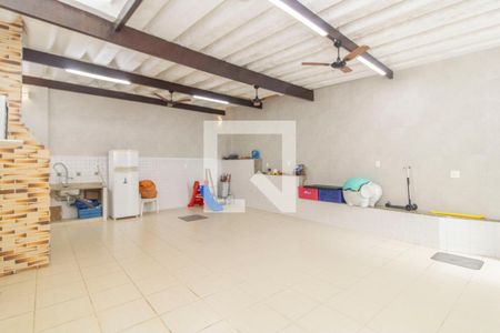 Casa à venda com 325m², 4 quartos e 2 vagasSalão