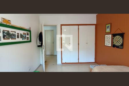 Apartamento à venda com 124m², 4 quartos e 1 vagaQuarto 2