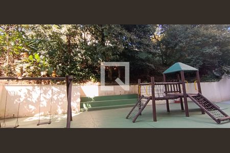 Apartamento à venda com 124m², 4 quartos e 1 vagaÁrea comum - Playground