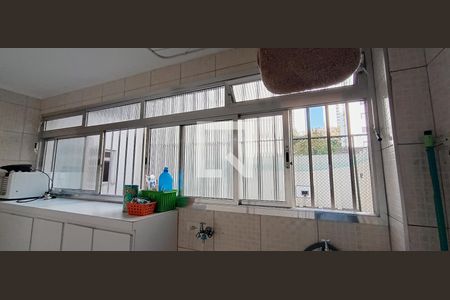 Apartamento à venda com 124m², 4 quartos e 1 vagaÁrea de Serviço