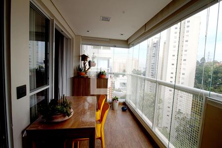 Varanda  de apartamento à venda com 1 quarto, 50m² em Vila Andrade, São Paulo