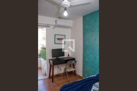 Apartamento à venda com 62m², 3 quartos e 1 vagaQuarto 02