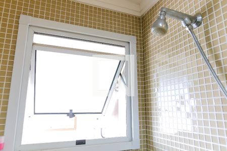 Apartamento à venda com 67m², 2 quartos e 2 vagas Apartamento à venda com 67m², 2 quartos e 2 vagasBanheiro da Suite