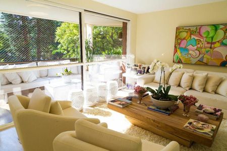 Apartamento à venda com 5 quartos, 284m² em Jardim Europa, São Paulo