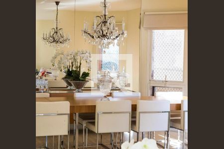 Apartamento à venda com 284m², 5 quartos e 4 vagas