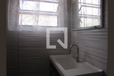 Casa para alugar com 100m², 3 quartos e sem vagaBanheiro da Suíte