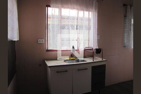 Casa para alugar com 100m², 3 quartos e sem vagaCozinha