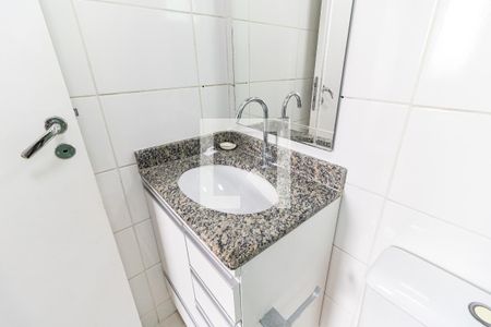 Apartamento à venda com 63m², 3 quartos e 1 vaga Apartamento à venda com 63m², 3 quartos e 1 vagaBanheiro da Suíte