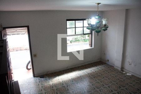 Sala de casa à venda com 3 quartos, 95m² em Portuguesa, Rio de Janeiro
