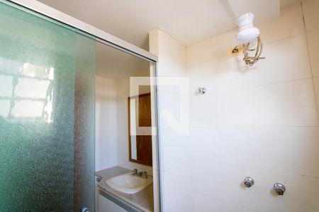 Apartamento para alugar com 140m², 3 quartos e 2 vagasBanheiro do quarto 1