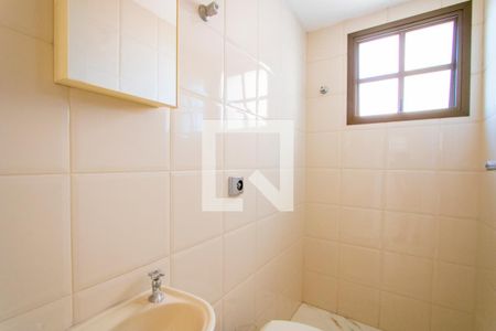 Apartamento para alugar com 140m², 3 quartos e 2 vagasBanheiro de serviço