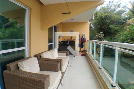 Apartamento à venda com 84m², 2 quartos e 1 vagaVaranda \ Área de serviço