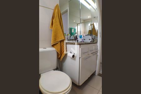 Apartamento à venda com 84m², 2 quartos e 1 vagaBanheiro da Suíte