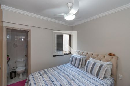 Suite  de apartamento à venda com 3 quartos, 98m² em Cambuí, Campinas