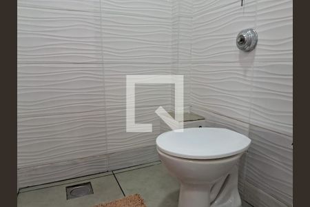 Apartamento para alugar com 134m², 3 quartos e sem vaga Apartamento para alugar com 134m², 3 quartos e sem vagaBanheiro de serviço