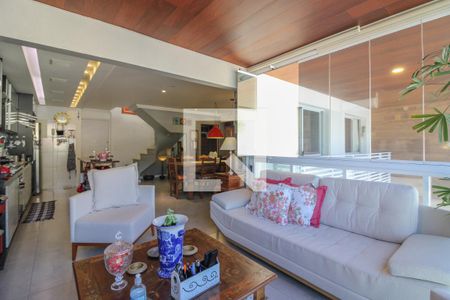 Apartamento à venda com 150m², 2 quartos e 2 vagas Apartamento à venda com 150m², 2 quartos e 2 vagasVaranda