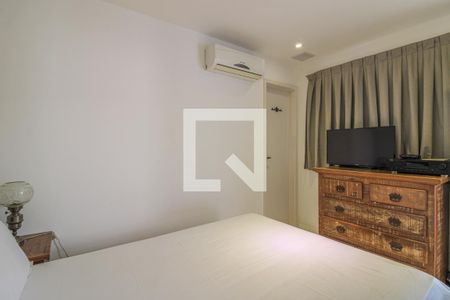 Apartamento à venda com 150m², 2 quartos e 2 vagas Apartamento à venda com 150m², 2 quartos e 2 vagasSuíte 1