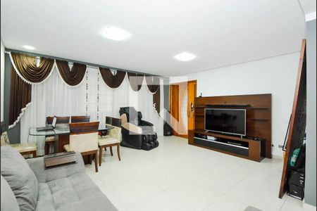 Sala de casa para alugar com 4 quartos, 218m² em Torres Tibagy, Guarulhos