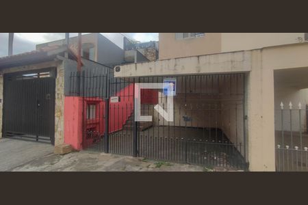 Casa à venda com 100m², 2 quartos e 1 vagaFachada