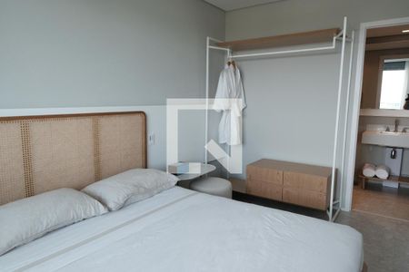 Apartamento para alugar com 70m², 2 quartos e 1 vagaSuíte