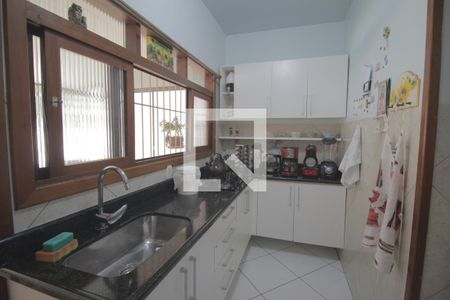 Casa à venda com 190m², 3 quartos e 3 vagasCozinha