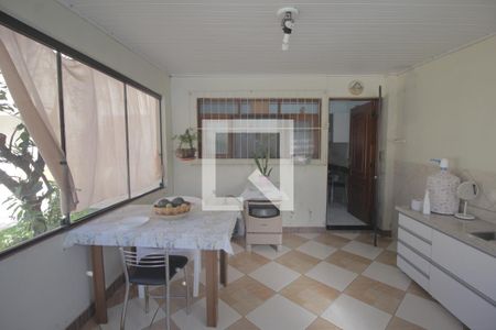 Casa à venda com 190m², 3 quartos e 3 vagasLavanderia