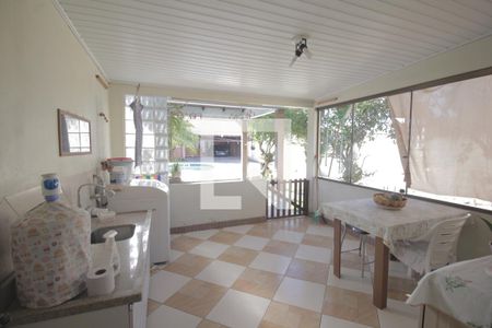 Casa à venda com 190m², 3 quartos e 3 vagasLavanderia