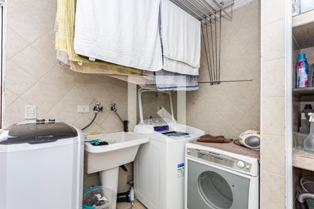 Casa à venda com 378m², 3 quartos e 4 vagasLavanderia