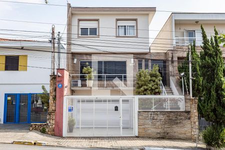 Casa à venda com 378m², 3 quartos e 4 vagasFachada