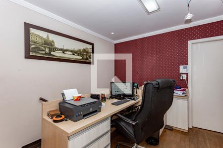 Casa à venda com 378m², 3 quartos e 4 vagasEscritorio corredor