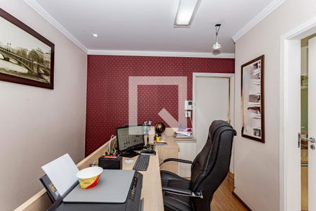 Casa à venda com 378m², 3 quartos e 4 vagasEscritorio corredor