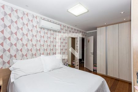 Casa à venda com 378m², 3 quartos e 4 vagasQuarto 2