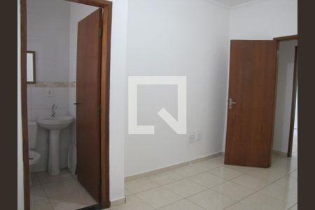 Suíte 1 de casa de condomínio à venda com 2 quartos, 69m² em Burgo Paulista, São Paulo