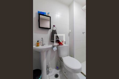 Apartamento à venda com 42m², 2 quartos e sem vagaBanheiro 