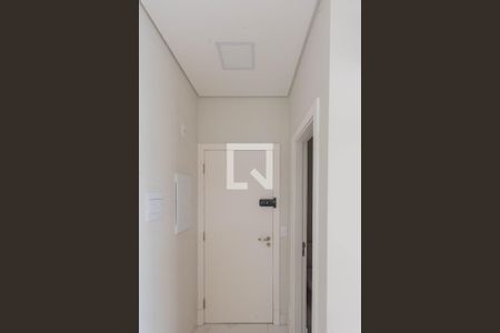 Hall de apartamento para alugar com 3 quartos, 92m² em Swiss Park, Campinas