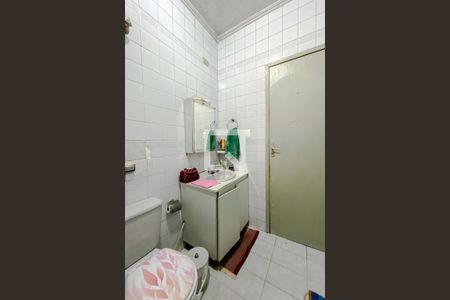 Casa à venda com 68m², 2 quartos e sem vagaBanheiro