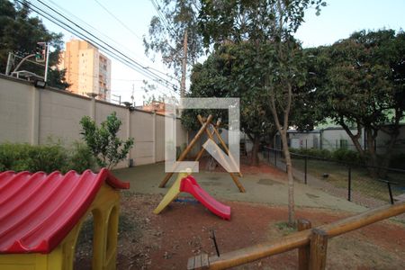 Apartamento para alugar com 41m², 2 quartos e sem vagaÁrea comum - Playground