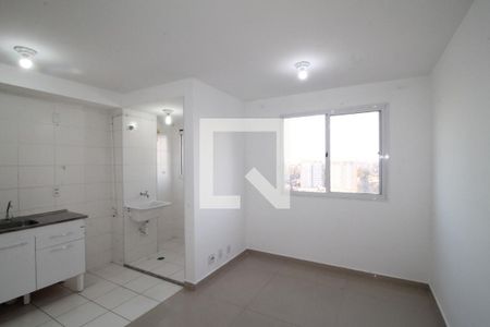 Sala/Cozinha e área de serviço de apartamento para alugar com 2 quartos, 41m² em Jardim Belém, São Paulo